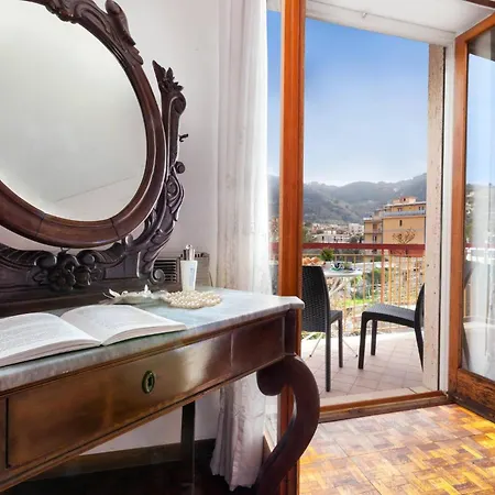 Maison Alessia - Around Apartment *